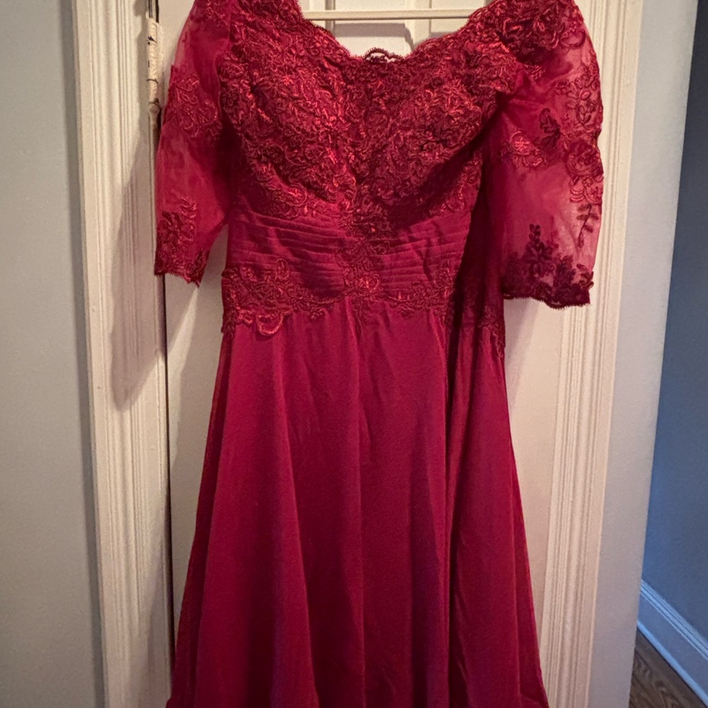 Red Lace Cocktail Dress size 14